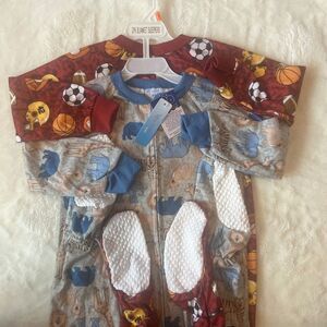 Mon Petit Boys 4T Blanket Sleepers 2pc : NWT Winter Cosy Sleepwear Comfort Wear